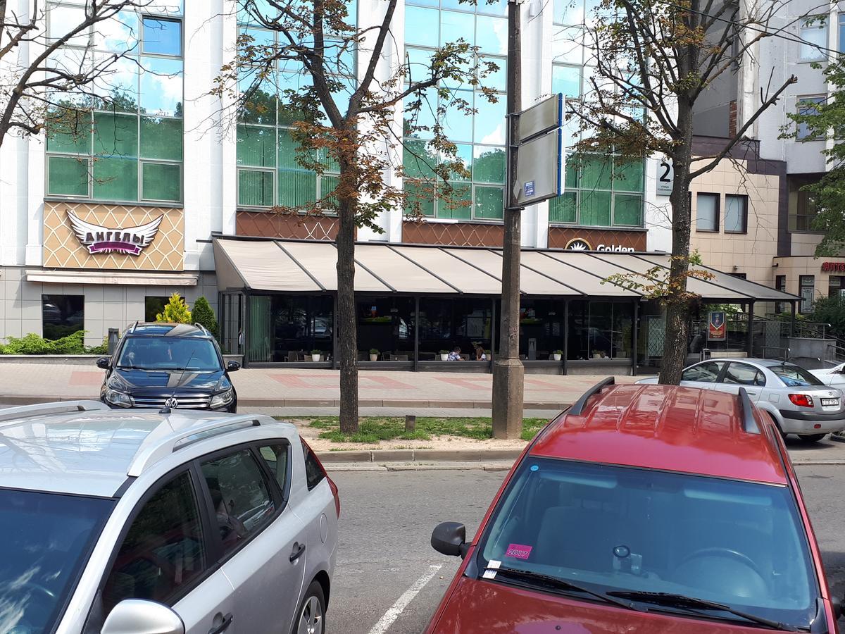 Apartment Dom Kino 明斯克 外观 照片