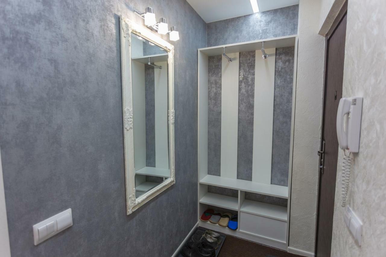 Apartment Dom Kino 明斯克 外观 照片