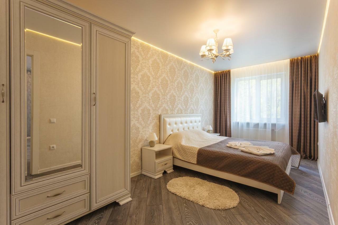 Apartment Dom Kino 明斯克 外观 照片