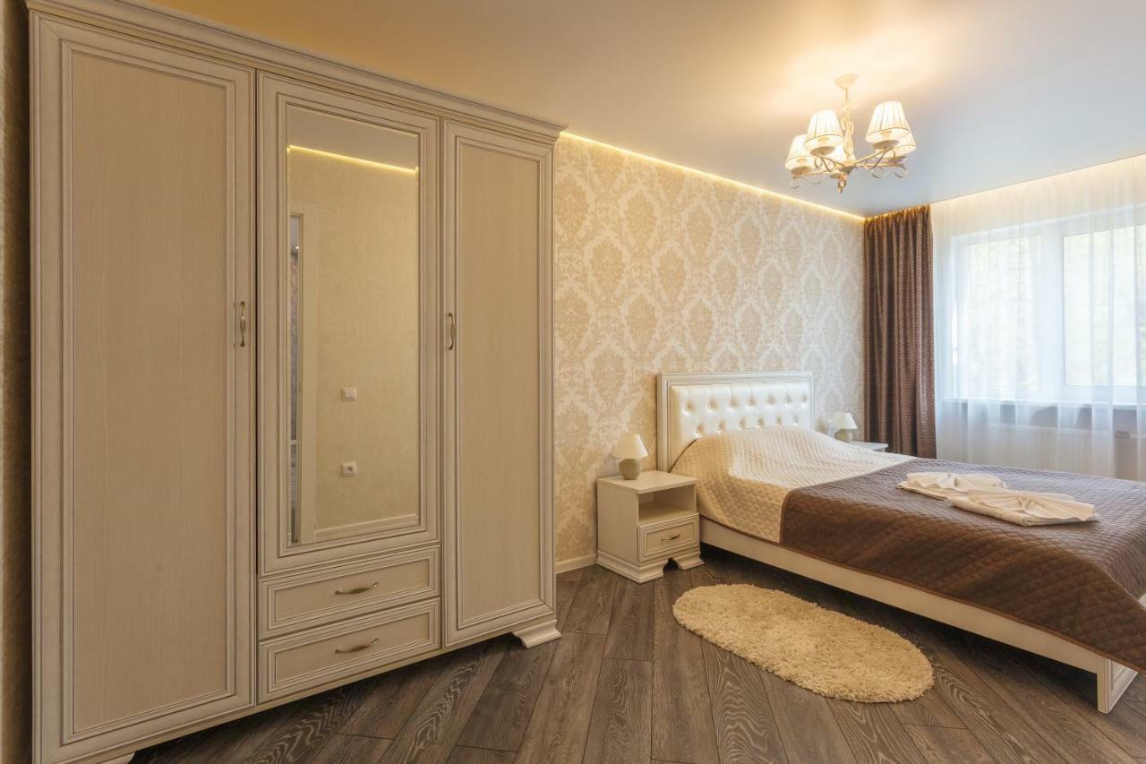 Apartment Dom Kino 明斯克 外观 照片